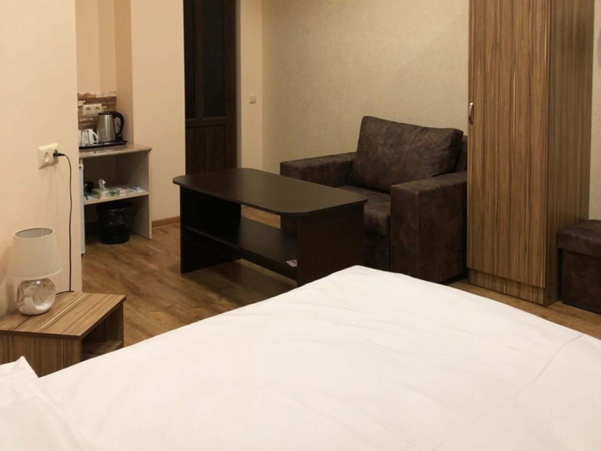 H Resort Hotel Vagharshapat Armenia Экстерьер фото